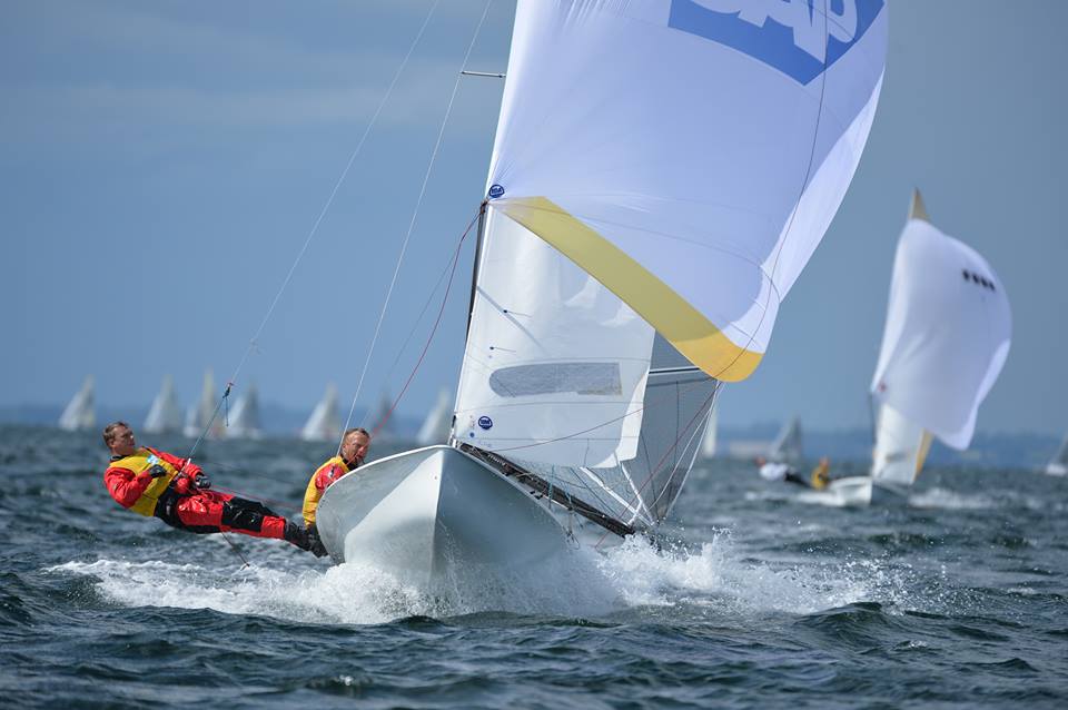 Printed graphics on woven sailcloth